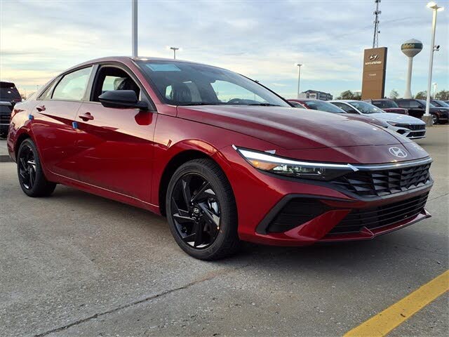 2026 Hyundai Elantra SEL Sport FWD