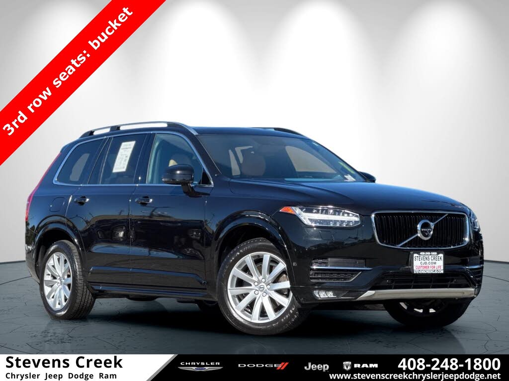 2018 Volvo XC90 T6 Momentum AWD