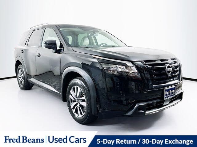 2024 Nissan Pathfinder SL 4WD