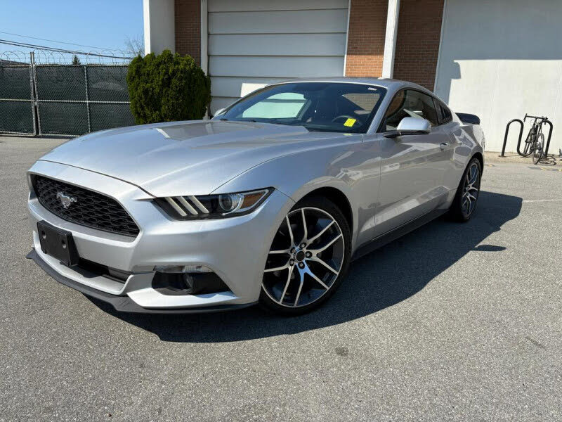 2015 Ford Mustang EcoBoost Premium Coupe RWD