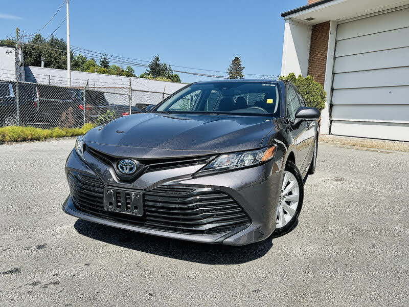 2020 Toyota Camry Hybrid LE FWD