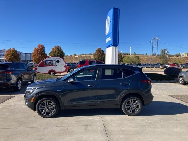 2022 Kia Seltos S AWD