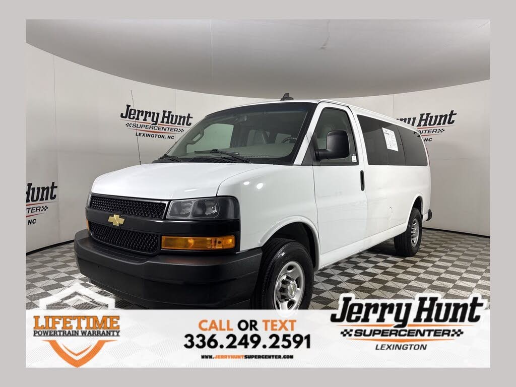 2023 Chevrolet Express 3500 LS RWD