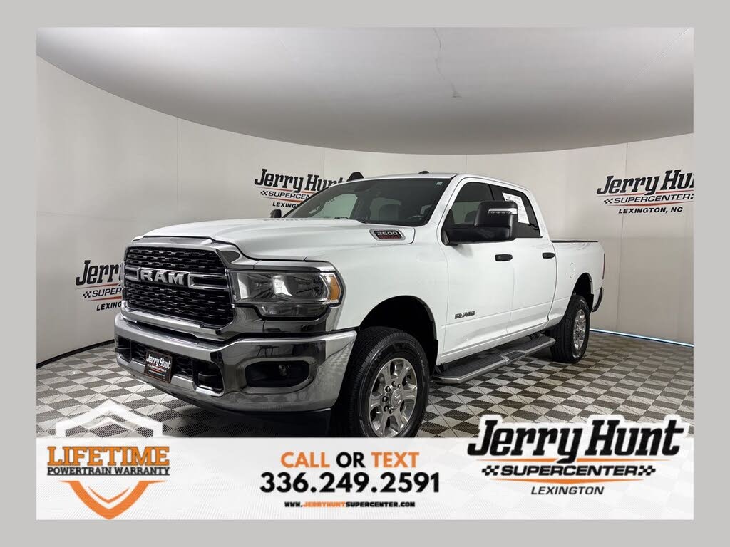 2024 RAM 2500 Big Horn Crew Cab 4WD