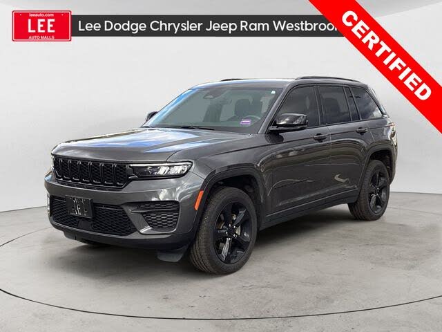 2022 Jeep Grand Cherokee Altitude 4WD