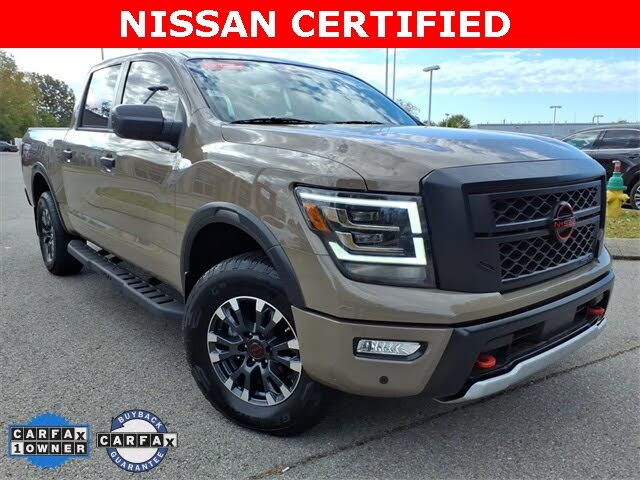 2024 Nissan Titan PRO-4X Crew Cab 4WD