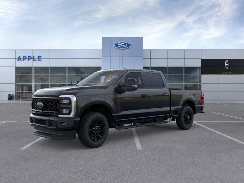 2026 Ford F-250 Super Duty XLT Crew Cab 4WD