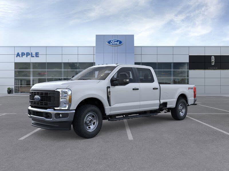 2026 Ford F-350 Super Duty XL Crew Cab 4WD