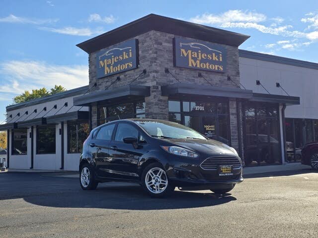 2018 Ford Fiesta SE Hatchback