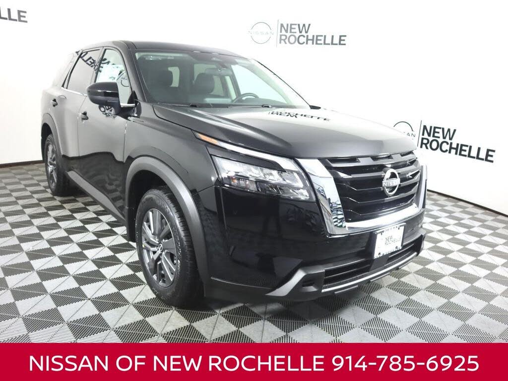 2025 Nissan Pathfinder S 4WD