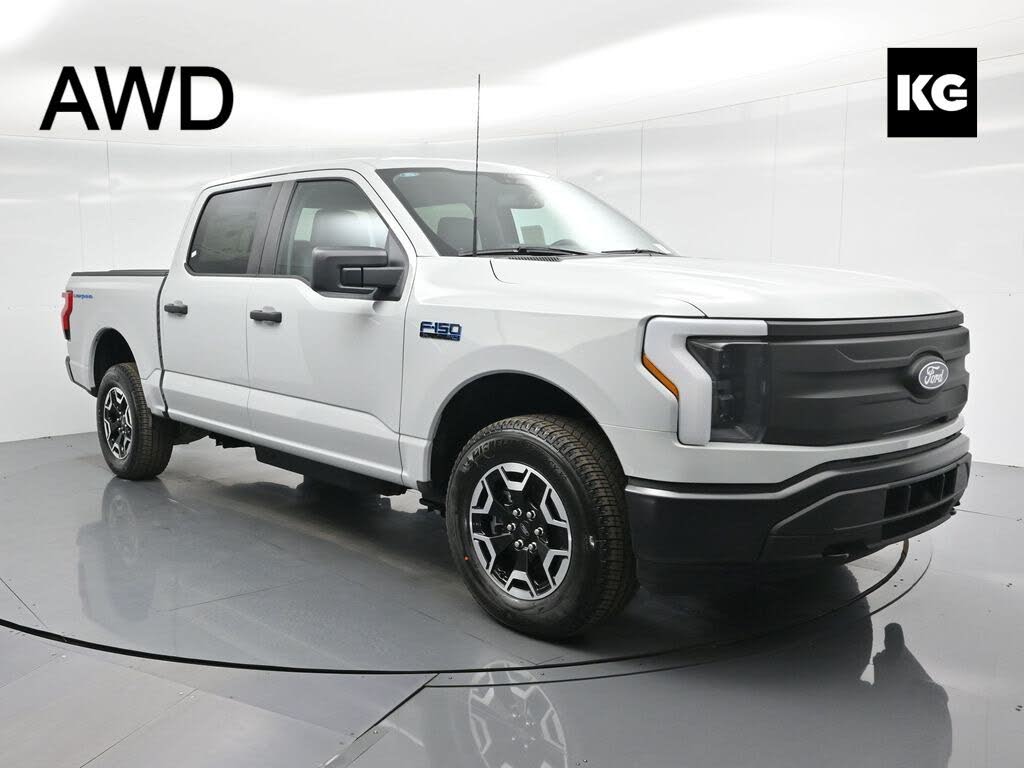 2024 Ford F-150 Lightning Pro SuperCrew AWD