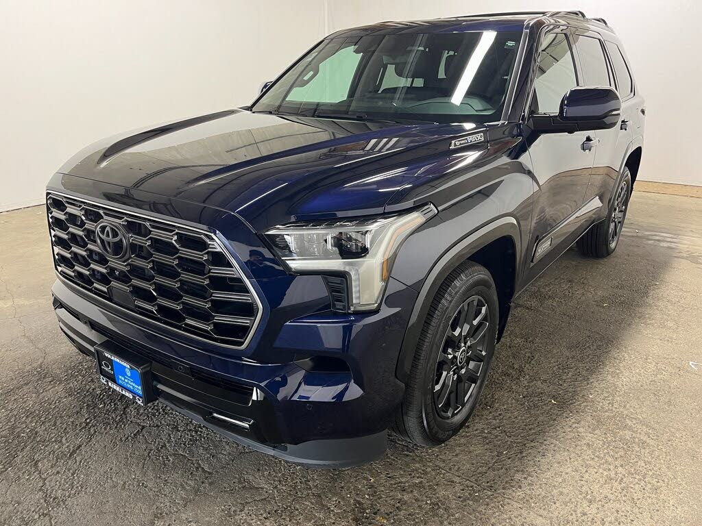 2024 Toyota Sequoia Platinum 4WD