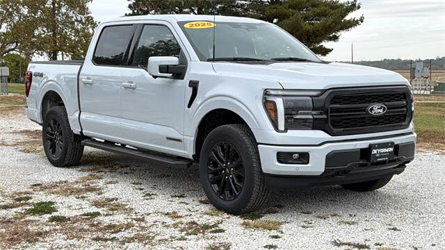 2025 Ford F-150 Lariat SuperCrew 4WD