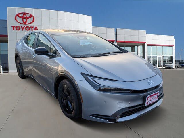 2026 Toyota Prius Plug-In Hybrid SE FWD