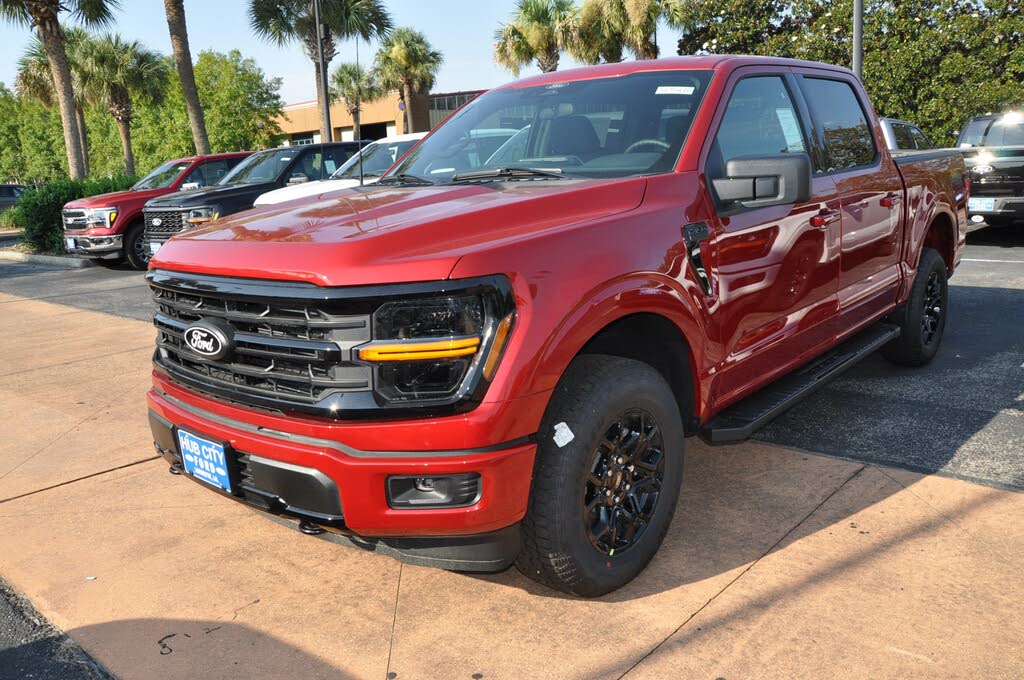 2025 Ford F-150 XLT SuperCrew 4WD