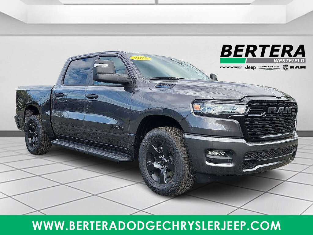 2025 RAM 1500 Tradesman Crew Cab 4WD