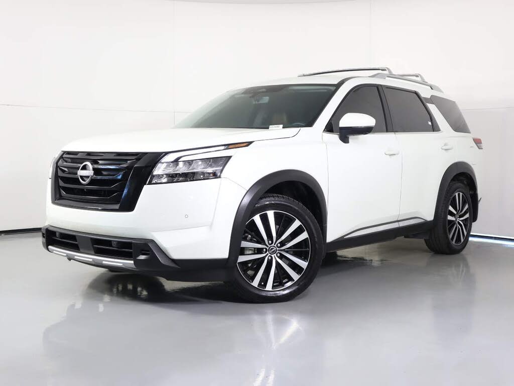 2024 Nissan Pathfinder Platinum 4WD