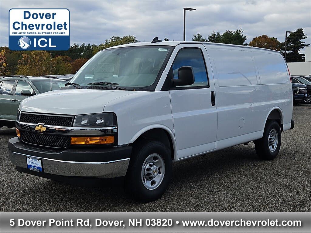 2025 Chevrolet Express Cargo 2500 RWD