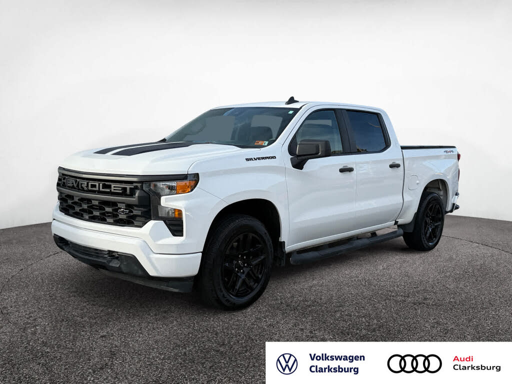2023 Chevrolet Silverado 1500 Custom Crew Cab 4WD