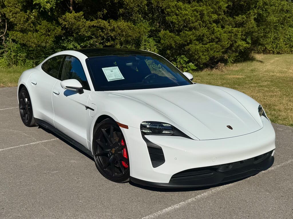 2024 Porsche Taycan GTS Sedan AWD