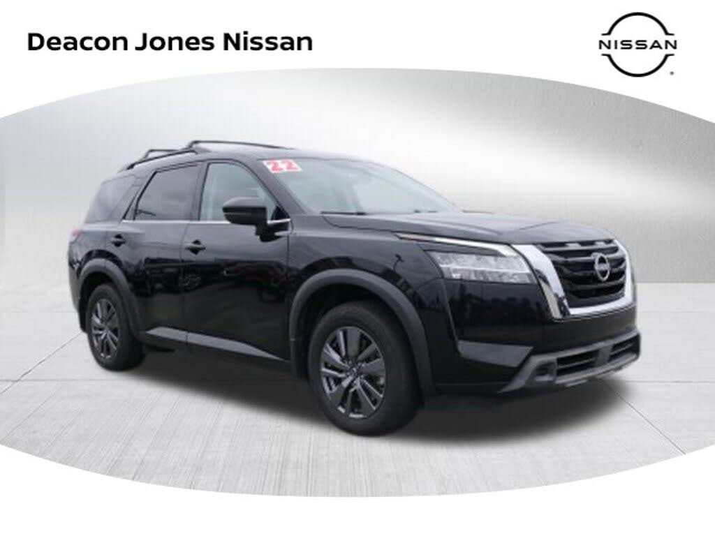 2022 Nissan Pathfinder SV FWD
