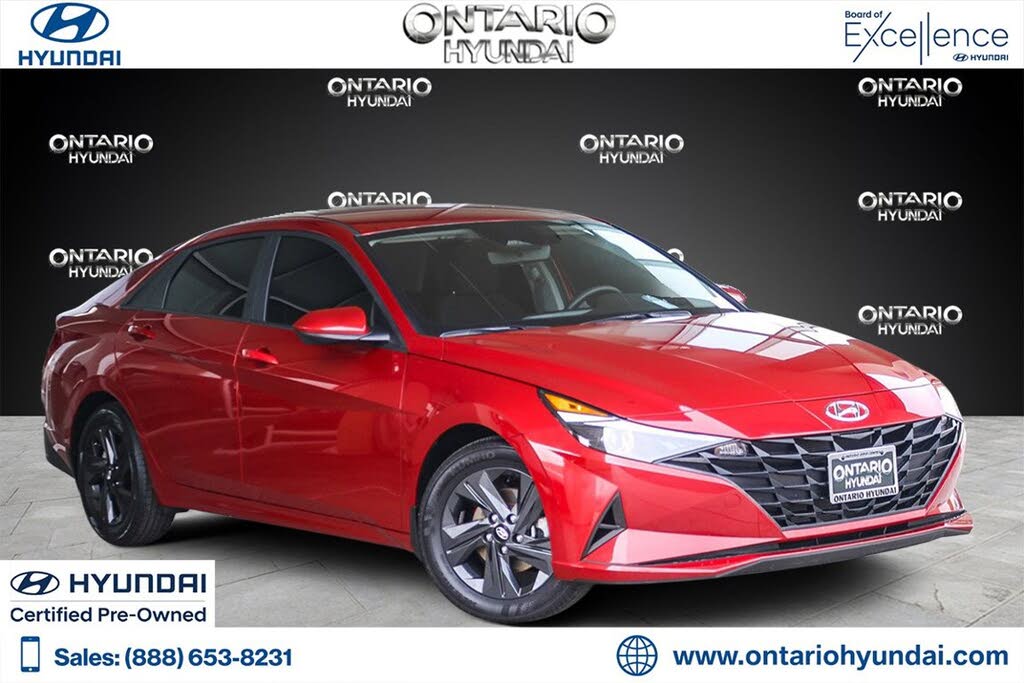 2023 Hyundai Elantra SEL FWD