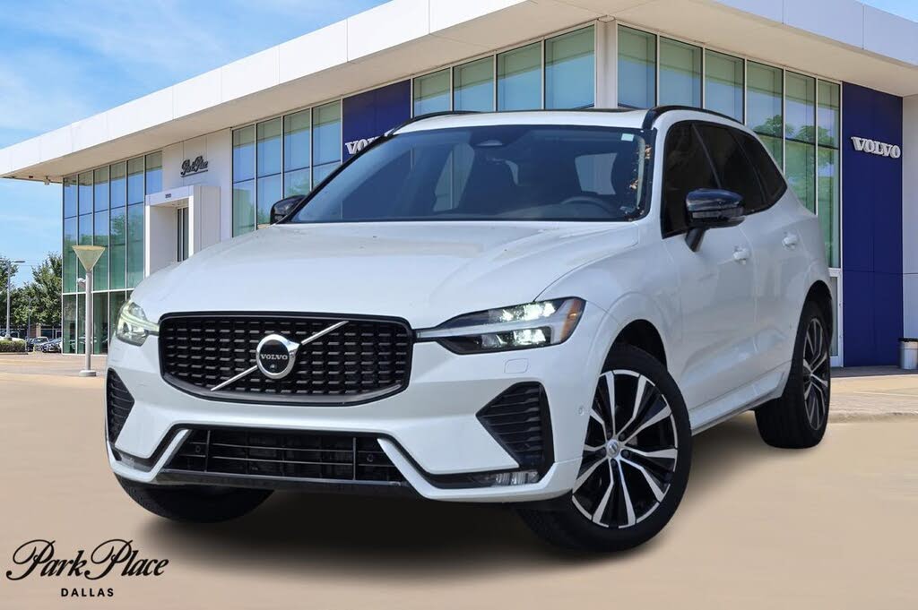 2023 Volvo XC60 B5 Plus Dark Theme AWD