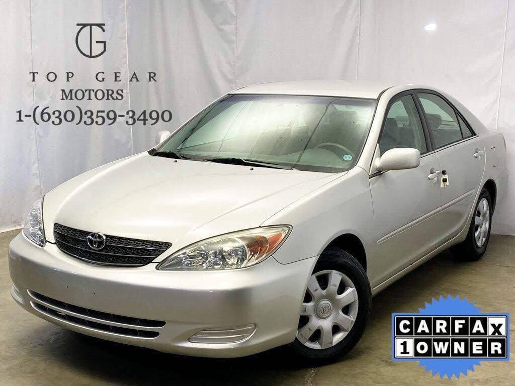2004 Toyota Camry LE FWD