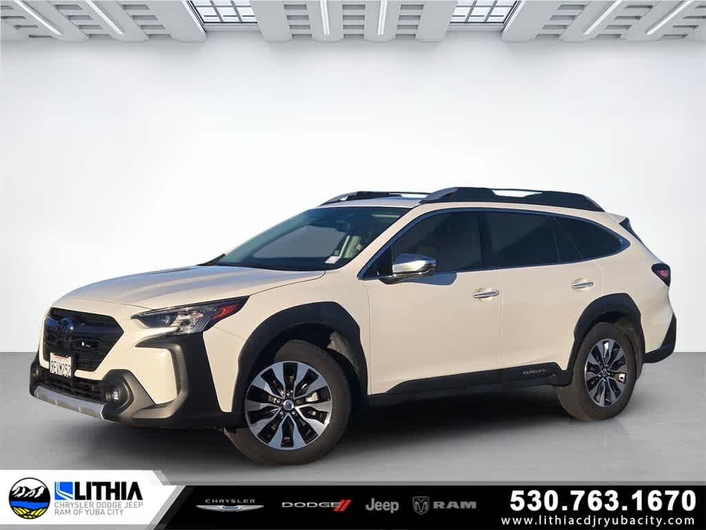 2023 Subaru Outback Touring AWD