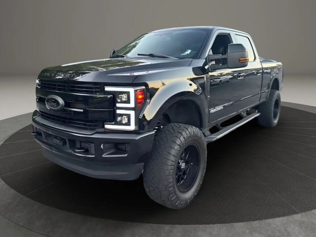 2017 Ford F-250 Super Duty Lariat Crew Cab 4WD