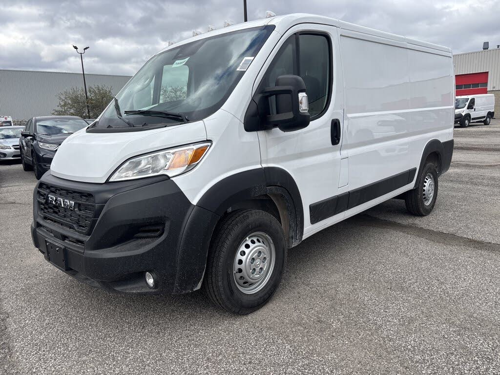 2025 RAM ProMaster 2500 Tradesman 136 Low Roof Cargo Van FWD