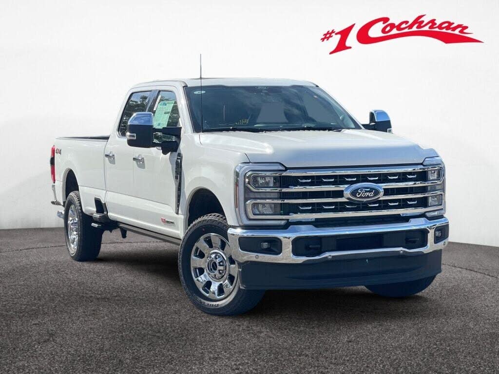 2025 Ford F-250 Super Duty Lariat Crew Cab 4WD