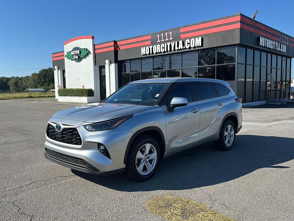 2024 Toyota Highlander Hybrid LE FWD