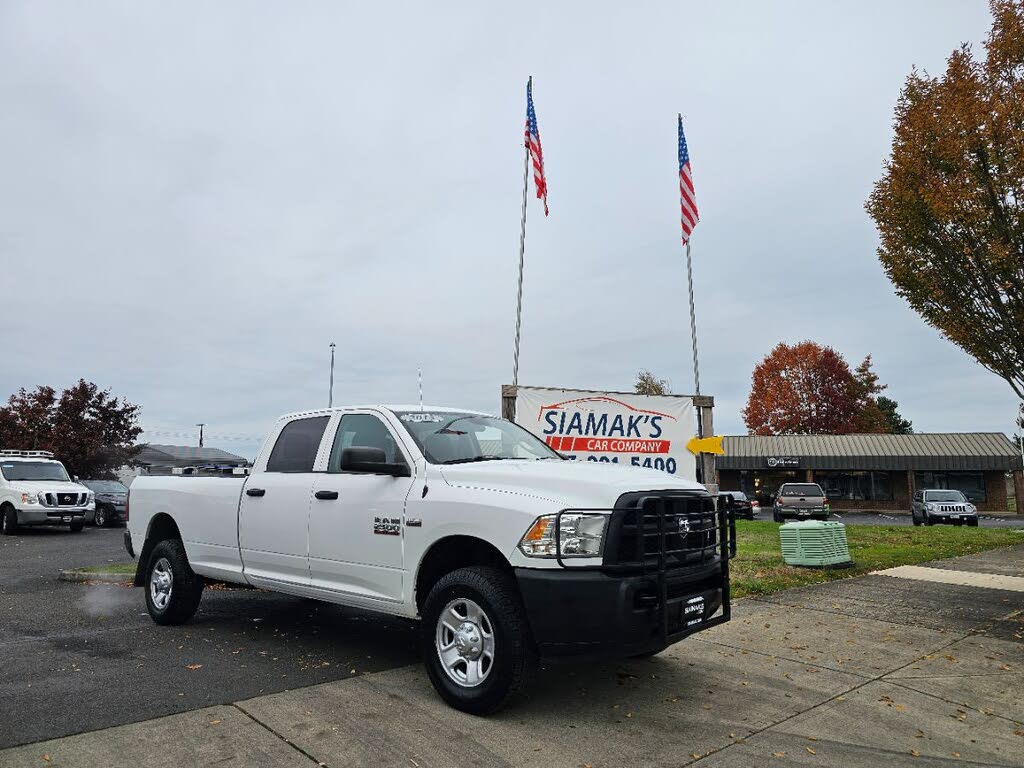 2015 RAM 2500 Tradesman Crew Cab LB 4WD
