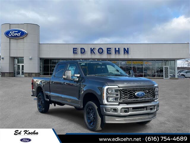 2026 Ford F-350 Super Duty XL Crew Cab 4WD