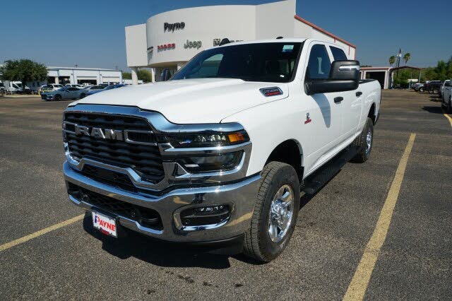 2026 RAM 2500 Tradesman Crew Cab 4WD