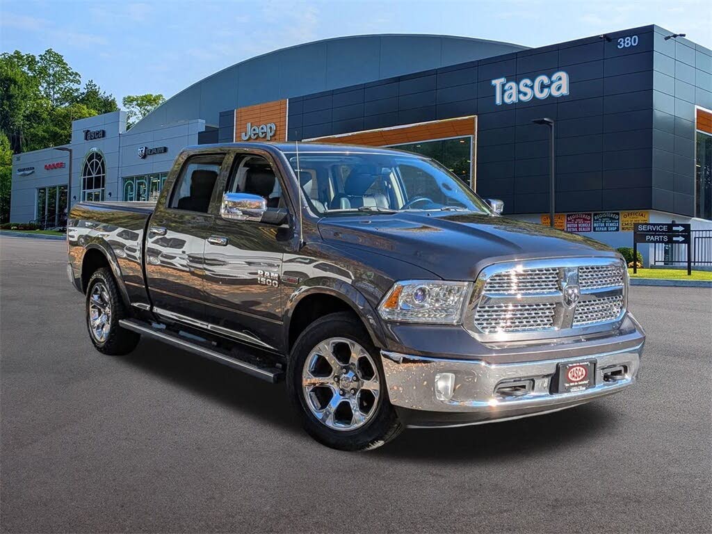 2016 RAM 1500 Laramie Crew Cab 4WD