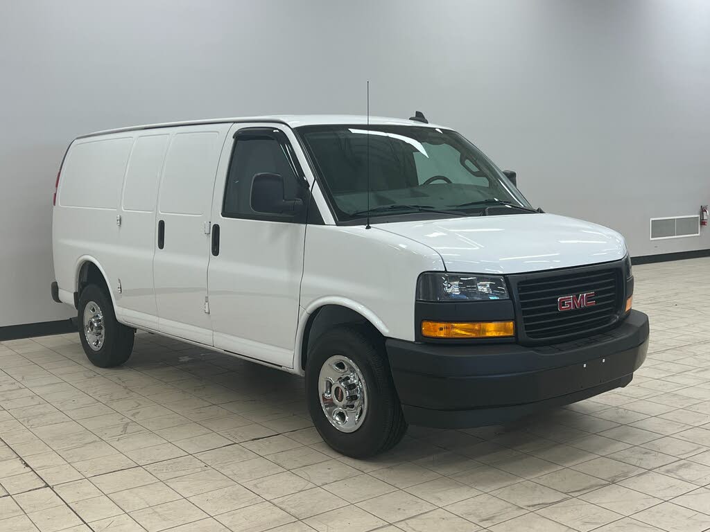 2021 GMC Savana Cargo 2500 RWD