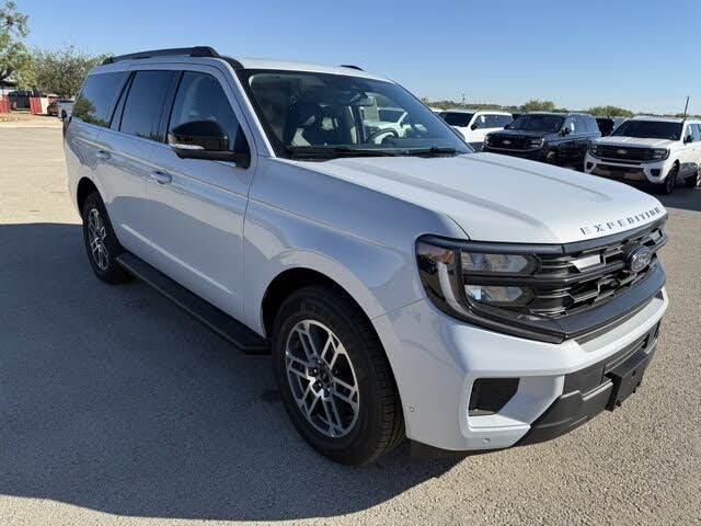 2025 Ford Expedition Active RWD