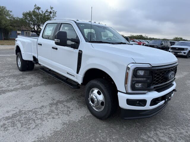 2026 Ford F-350 Super Duty XL Crew Cab LB DRW 4WD