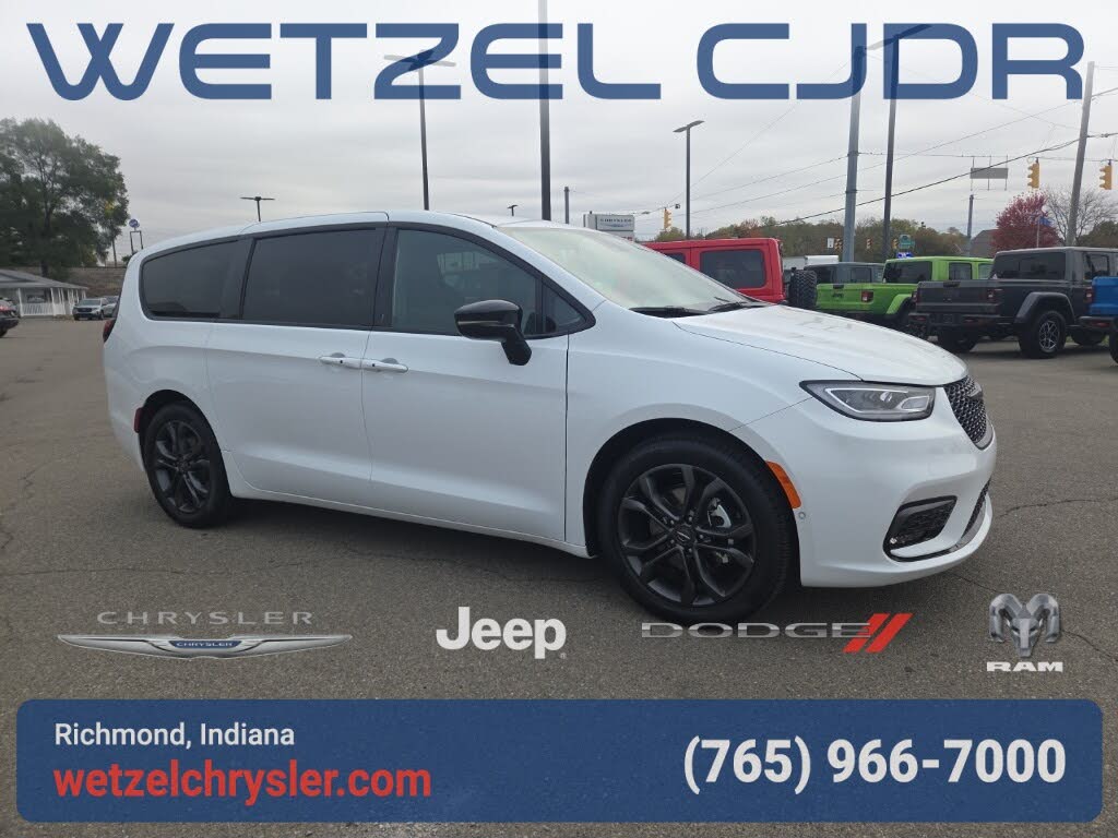 2026 Chrysler Pacifica Select FWD
