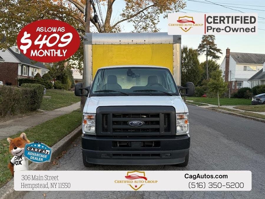 2024 Ford E-Series Chassis E-350 SD Cutaway SB RWD