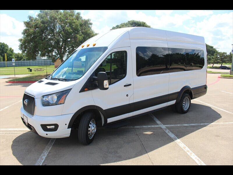2024 Ford Transit Passenger 350 HD XLT High Roof Extended LB DRW RWD