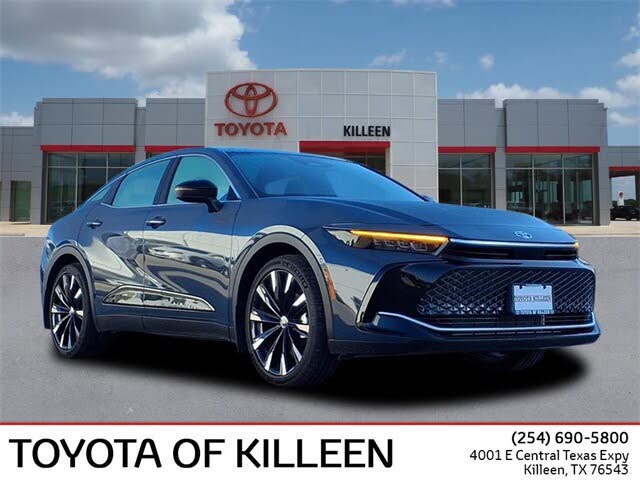 2026 Toyota Crown Platinum AWD