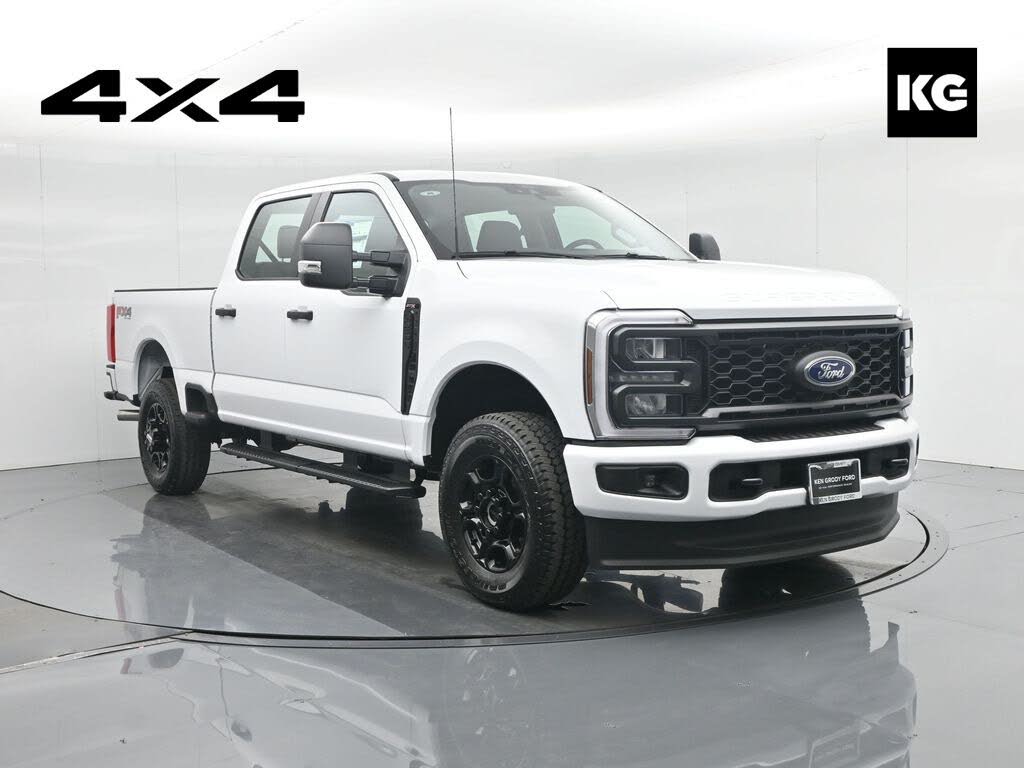 2026 Ford F-250 Super Duty XL Crew Cab 4WD