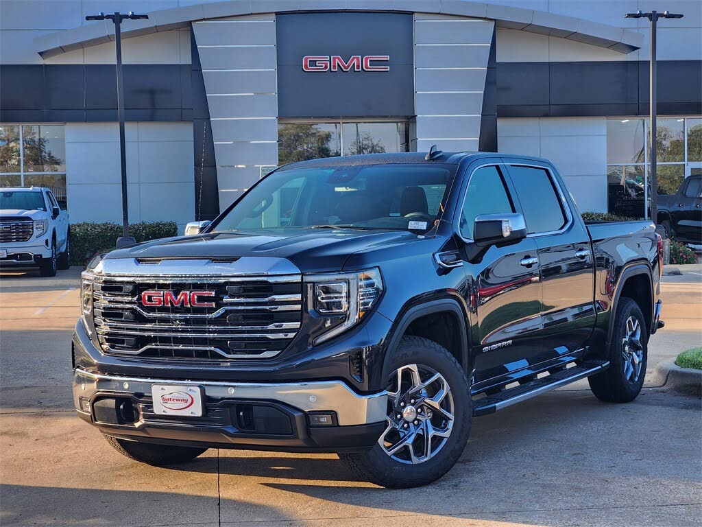 2026 GMC Sierra 1500 SLT Crew Cab 4WD