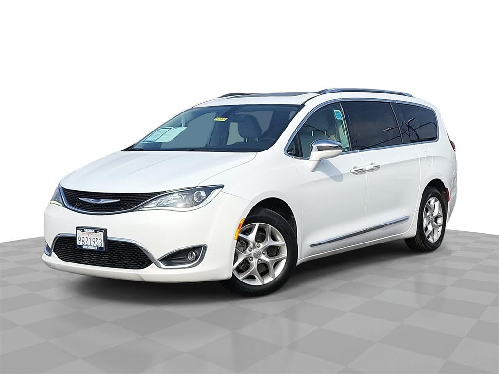 2020 Chrysler Pacifica Limited FWD