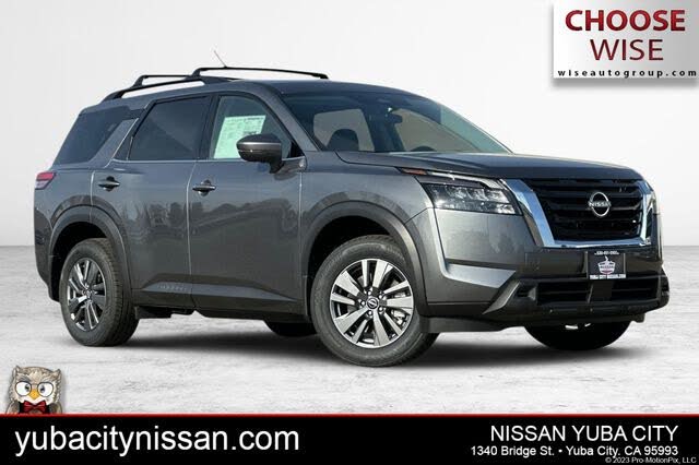 2025 Nissan Pathfinder SV FWD