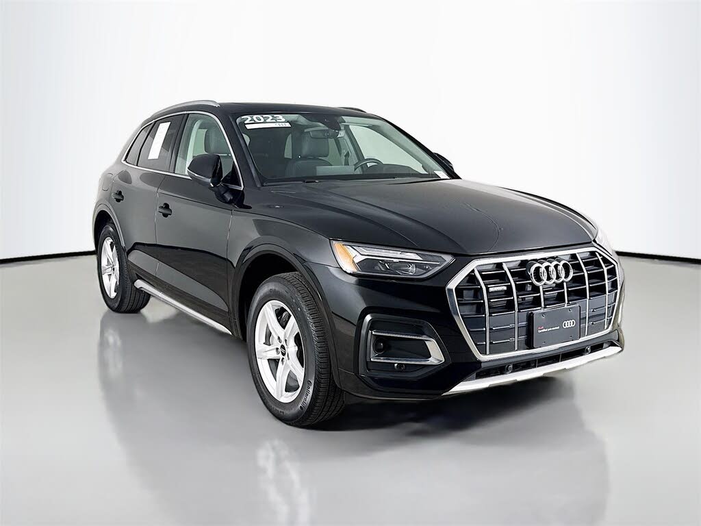 2023 Audi Q5 quattro Premium 40 TFSI