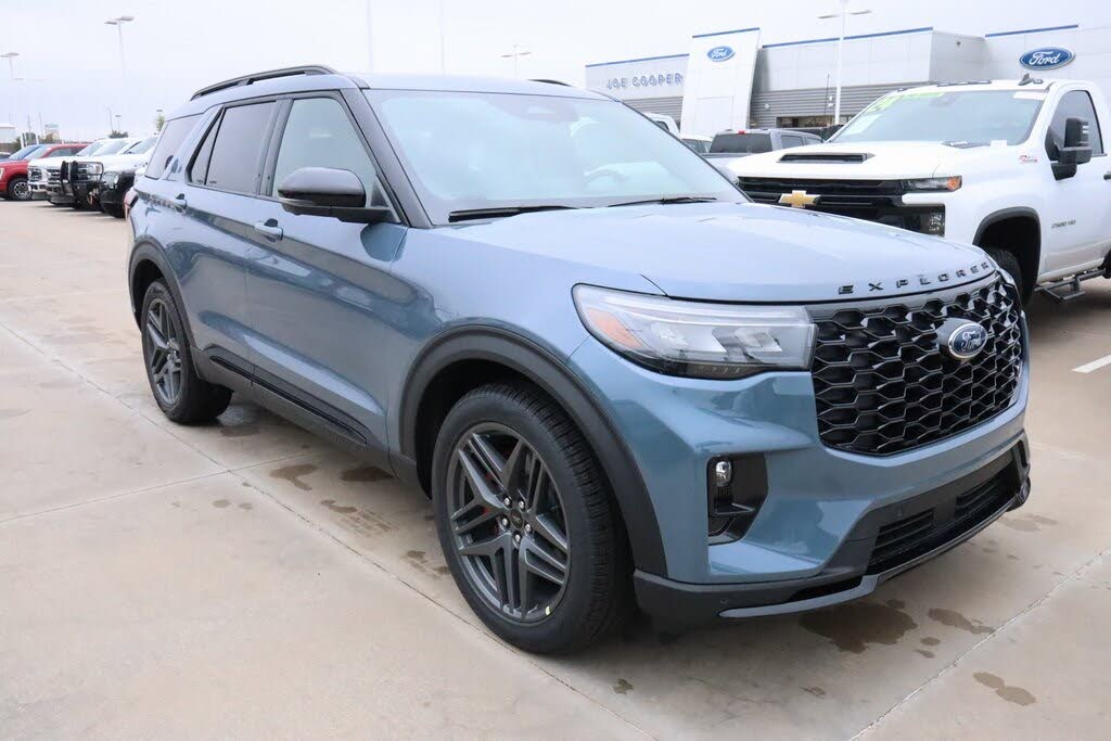 2026 Ford Explorer ST AWD